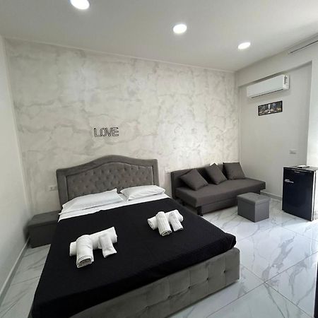 ナポリTerrazza Luxury Valentinoアパートメント エクステリア 写真